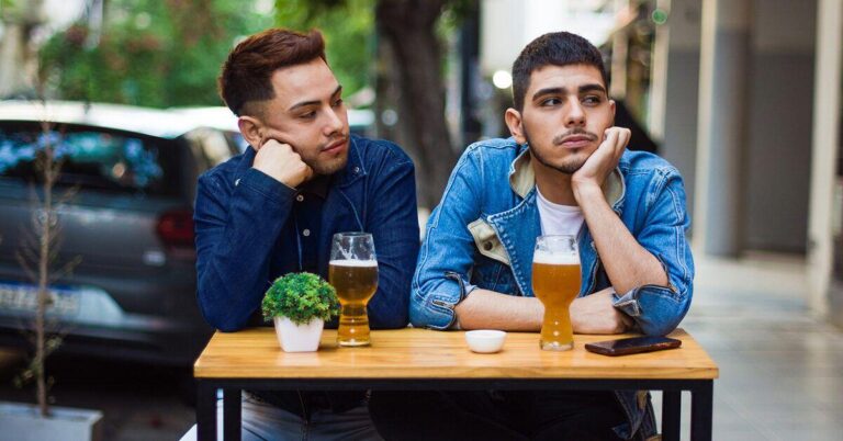The Guilt-Tripping Game Narcissistic Friends Play: Watch Out!