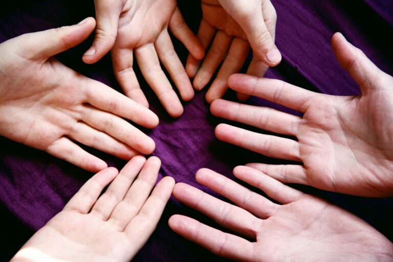 How Group Support Boosts Speedy Emotional Healing