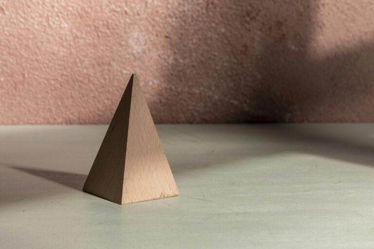 Spotting Triangulation in Narcissistic Talk: A Friendly Guide