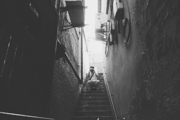 Unpacking the Fragile Self-Esteem Behind Narcissistic Traits